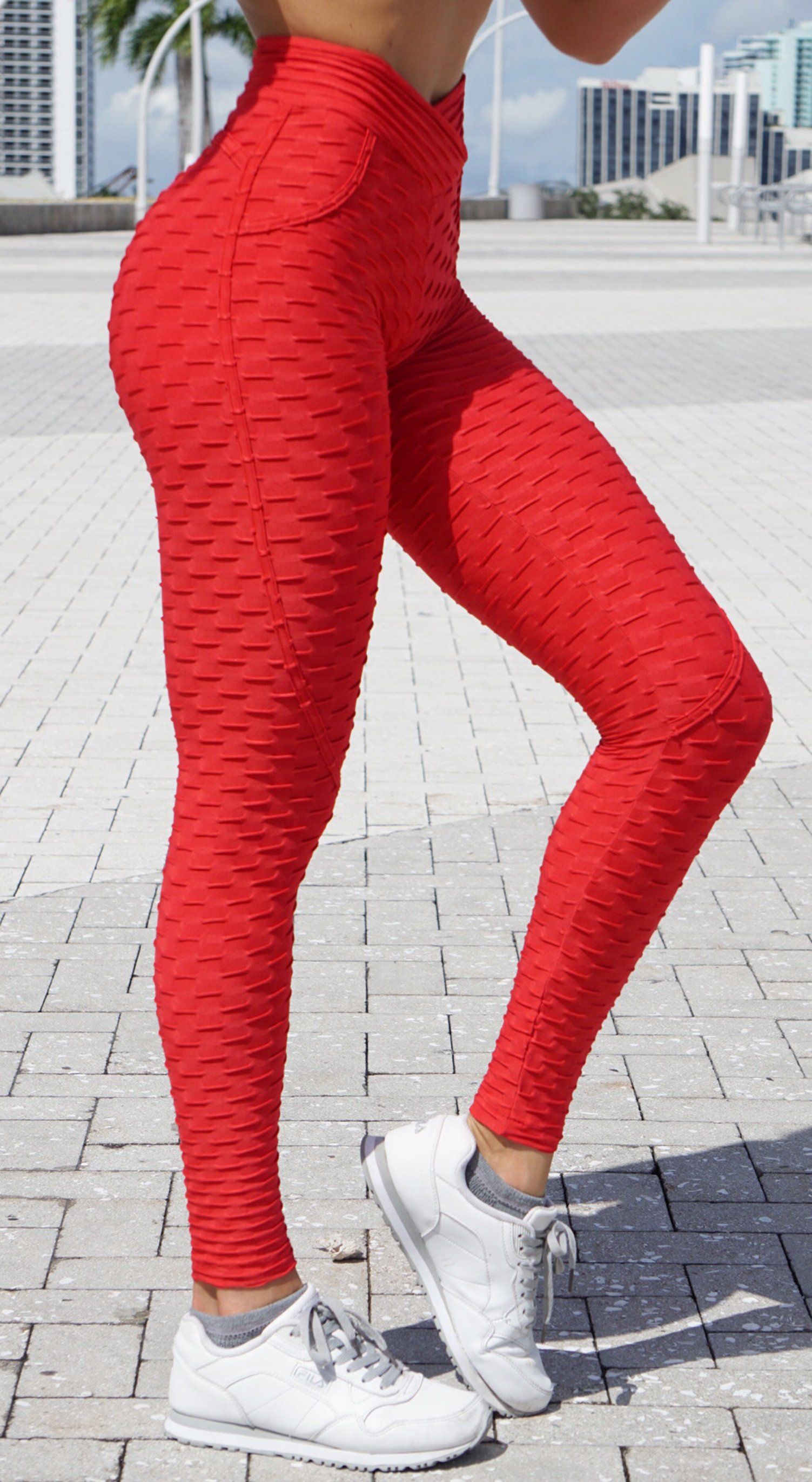 Brazilian Legging  Anti Cellulite Textured Heart Booty Effect Red