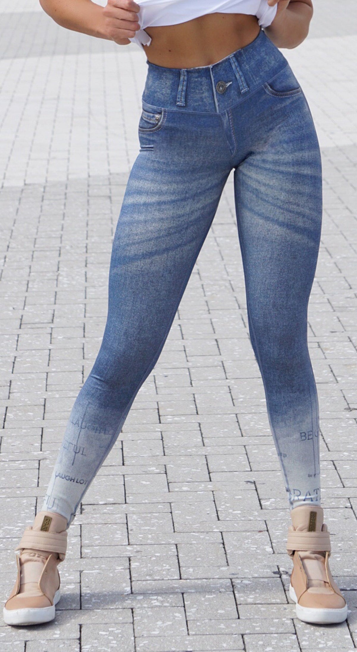 QLWYKJP Fleece Lined Denim Printed Leggings for Women Butt Lifting Tummy  Control Jeggings Fake Jeans for Workout Casual Work (Color : J01 Blau, Size  : G) : : Clothing, Shoes & Accessories